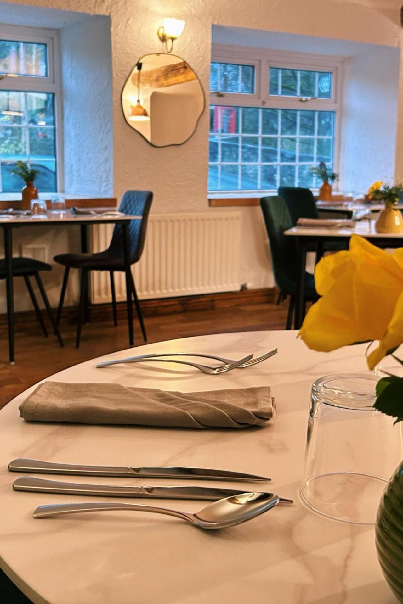 Penybont Restaurant + Inn Carmarthen Zewnętrze zdjęcie